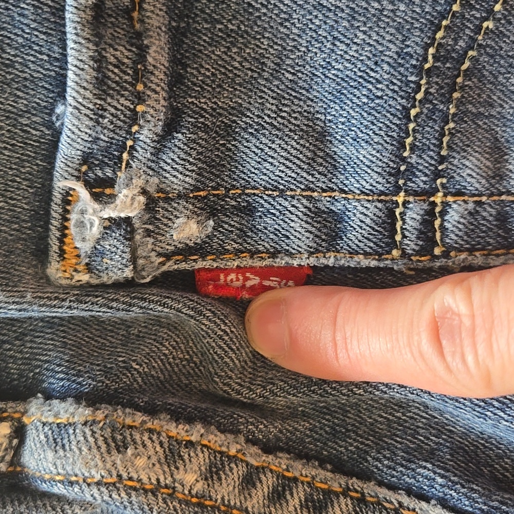 Levi's 511 Womens Straight Blue Jeans, W28 L30, GUC, Classic Look, Distressed - Picture 10 of 13